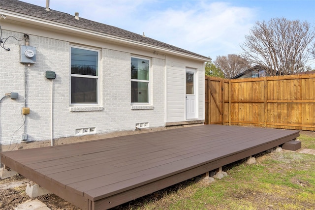 deck featuring fence