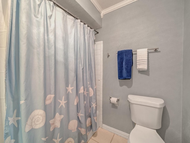 6930 Trailcrest Dr, Dallas, TX 75232 - bathroom featuring ornamental molding, tile patterned flooring, and curtained shower