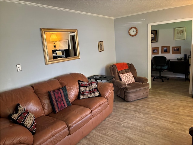 2039 Lovers Ln, Shreveport, LA 71105 - living area featuring crown molding, wood finished floors, an office area, and a textured ceiling