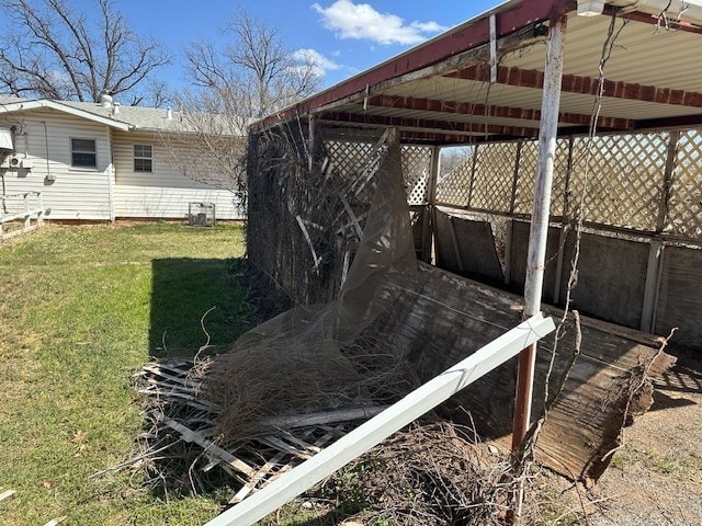 exterior space with an outbuilding