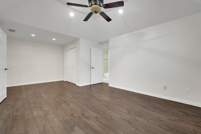 spare room with visible vents, dark wood-type flooring, baseboards, ceiling fan, and recessed lighting