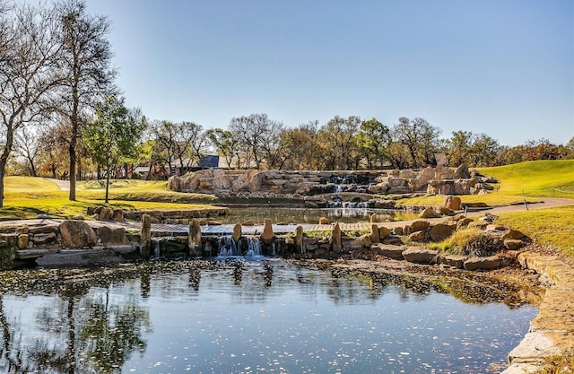 view of water feature