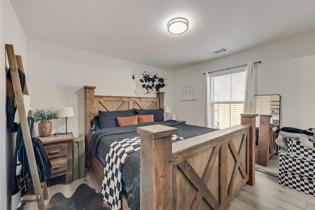 1403 Franklin Ave, Bonham, TX 75418 - bedroom featuring light wood-style flooring