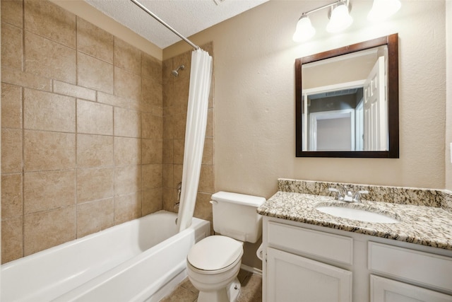 bathroom with toilet, shower / bath combo with shower curtain, vanity, a textured wall, and a textured ceiling