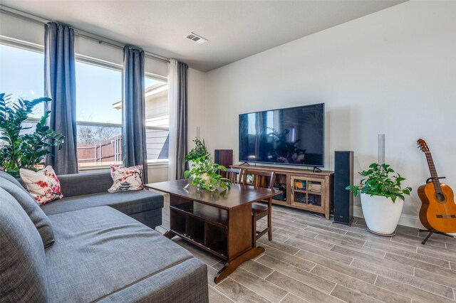 1521 Addison Dr, Lancaster, TX 75134 - living room with visible vents, recessed lighting, baseboards, and ceiling fan