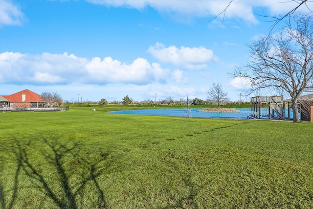 view of yard with a water view