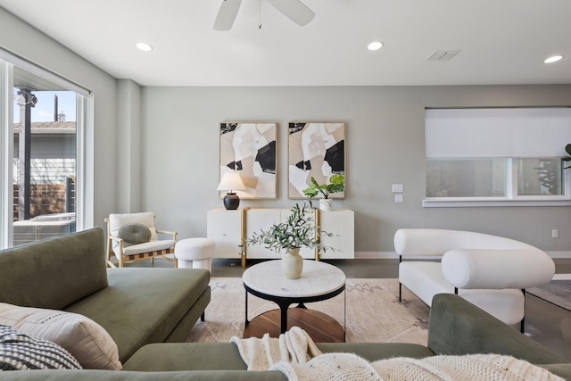 living room with recessed lighting, baseboards, wood finished floors, and ceiling fan