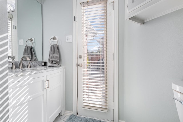 bathroom with vanity