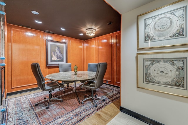 office area with recessed lighting