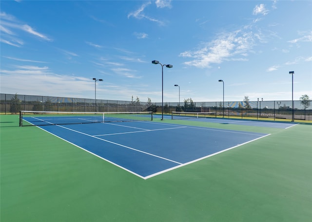 529 Hummingbird Dr, Celina, TX 75009 - view of sport court with fence