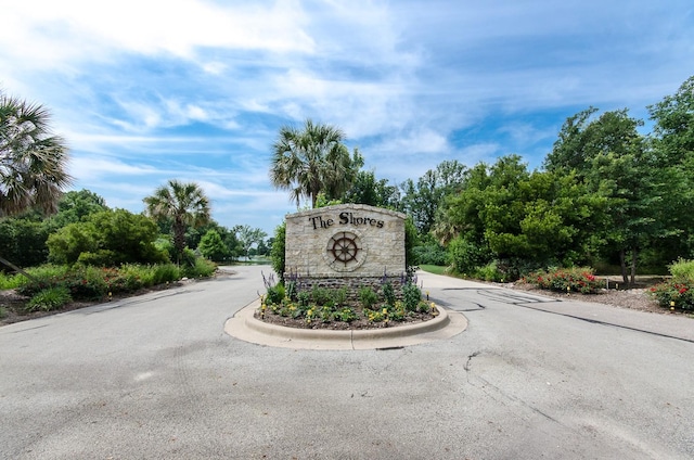 Listing photo 3 for Lot483 Canal Street Boat Slip B1, Corsicana TX 75109