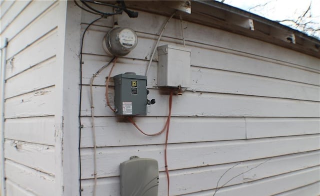 exterior details with electric meter