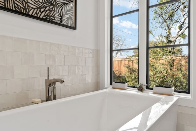 3760 Juniper Dr, Dallas, TX 75220 - bathroom featuring a bathtub
