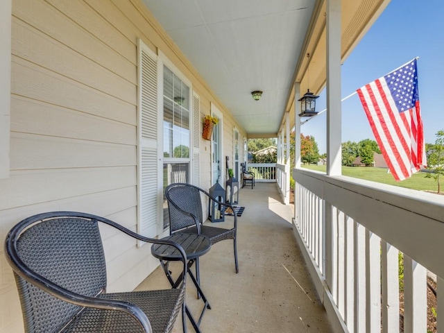 206 Cocopa Dr, Lake Kiowa, TX 76240 - view of balcony