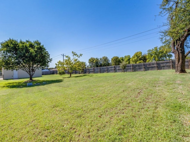 206 Cocopa Dr, Lake Kiowa, TX 76240 - view of yard with an outbuilding