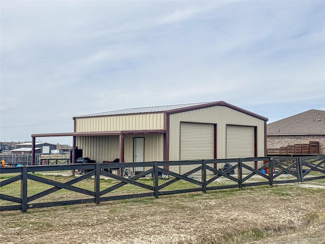 view of outbuilding with an exterior structure and an outdoor structure