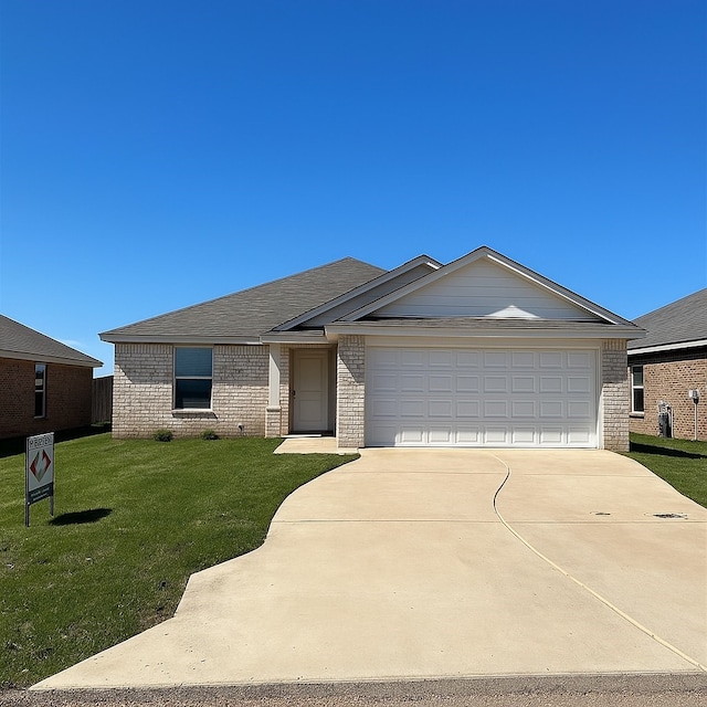 18287 County Road 4001, Mabank, TX 75147 - ranch-style home featuring brick siding, driveway, a front yard, a garage, and roof with shingles