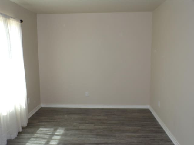 18287 County Road 4001, Mabank, TX 75147 - unfurnished room featuring wood finished floors and baseboards