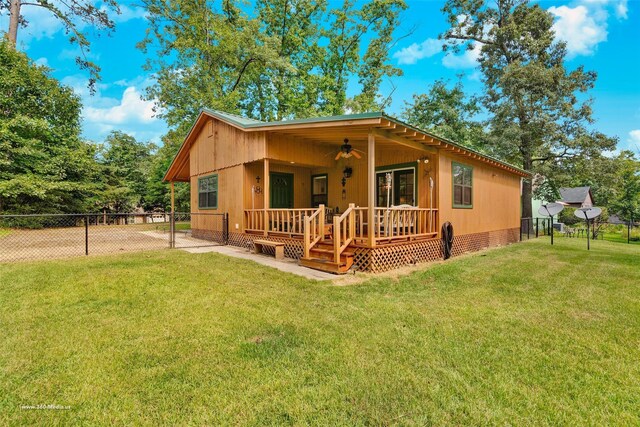 736 Wildwood Trl, Holly Lake Ranch, TX 75765 - view of front of house