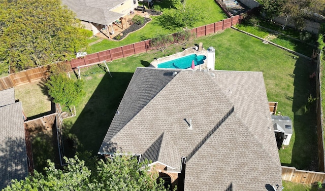 2905 Cabot Ln, Mckinney, TX 75072 - aerial view of property and surrounding area featuring a pool area