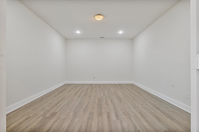 2817 Yarmouth St, Celina, TX 75009 - unfurnished room with recessed lighting, visible vents, light wood-style flooring, and baseboards