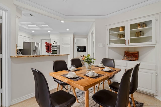 dining space with light tile patterned flooring, visible vents, crown molding, and recessed lighting