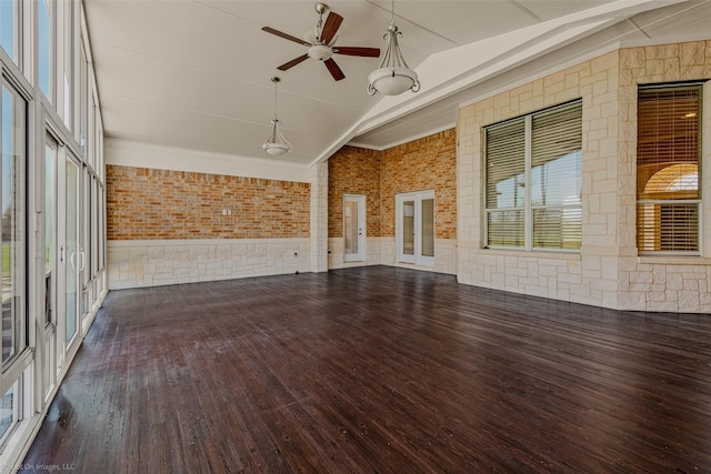 477 Horseshoe Bnd, Royse City, TX 75189 - unfurnished sunroom featuring vaulted ceiling