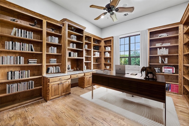 2933 N Star Dr, Celina, TX 75009 - office space featuring visible vents, light wood-style floors, built in desk, and a ceiling fan