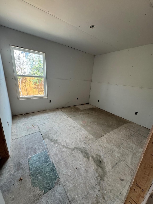 3023 Arizona, Dallas, TX 75216 - view of unfurnished room