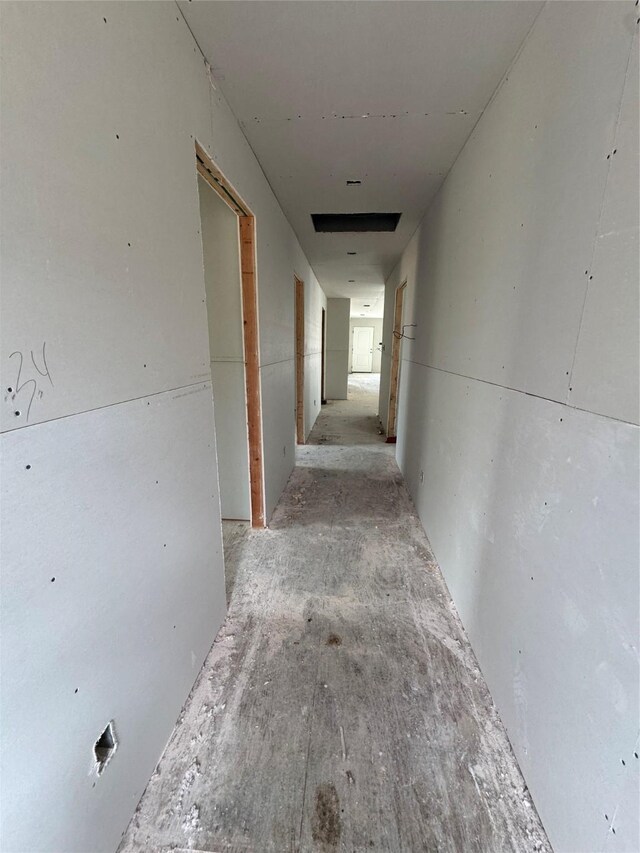 3023 Arizona, Dallas, TX 75216 - view of corridor