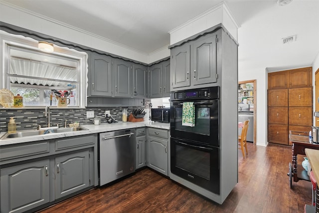 3433 Lawndale Ave, Fort Worth, TX 76133 - kitchen with a sink, black appliances, dark wood finished floors, and gray cabinetry