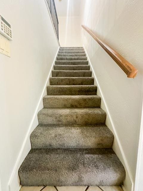 4424 Denver Dr, Plano, TX 75093 - view of stairway