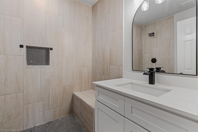 4630 Harvey Dr, Mesquite, TX 75150 - bathroom featuring tiled shower and vanity