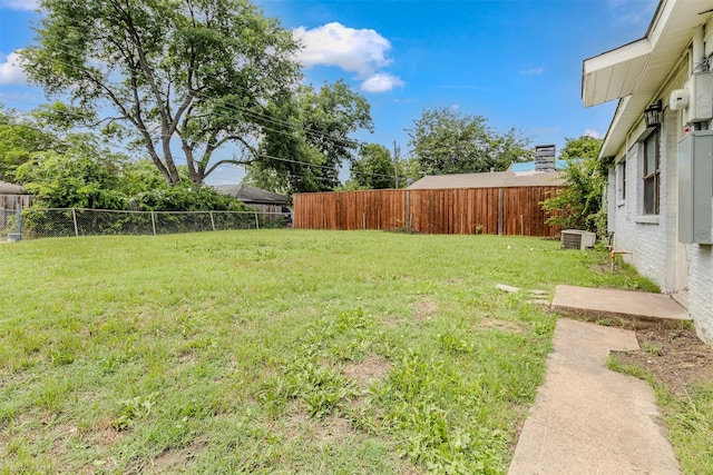 4630 Harvey Dr, Mesquite, TX 75150 - view of yard featuring central air condition unit