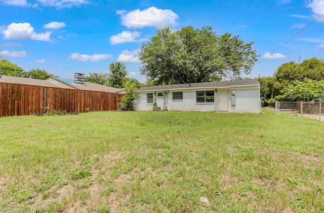 4630 Harvey Dr, Mesquite, TX 75150 - view of yard