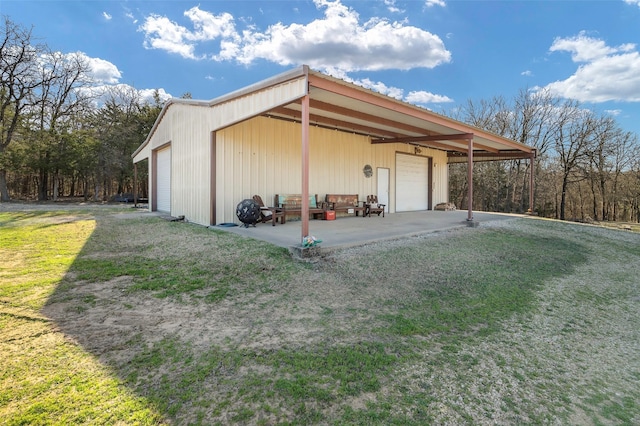 640 County Road 203, Collinsville, TX 76233 - view of pole building featuring a yard