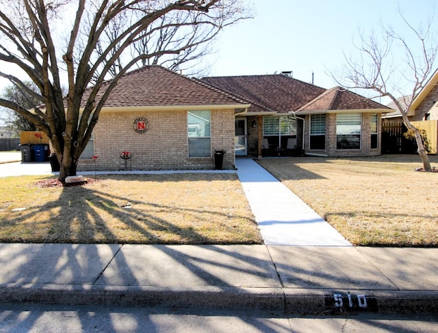 510 Canary Ln, Red Oak, TX 75154 - ranch-style house featuring brick siding