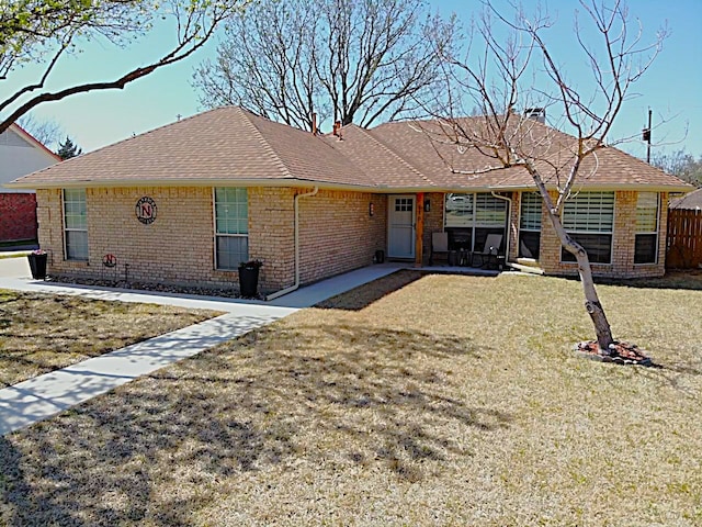510 Canary Ln, Red Oak, TX 75154 - ranch-style home with brick siding