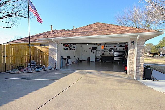 510 Canary Ln, Red Oak, TX 75154 - garage with fence and driveway