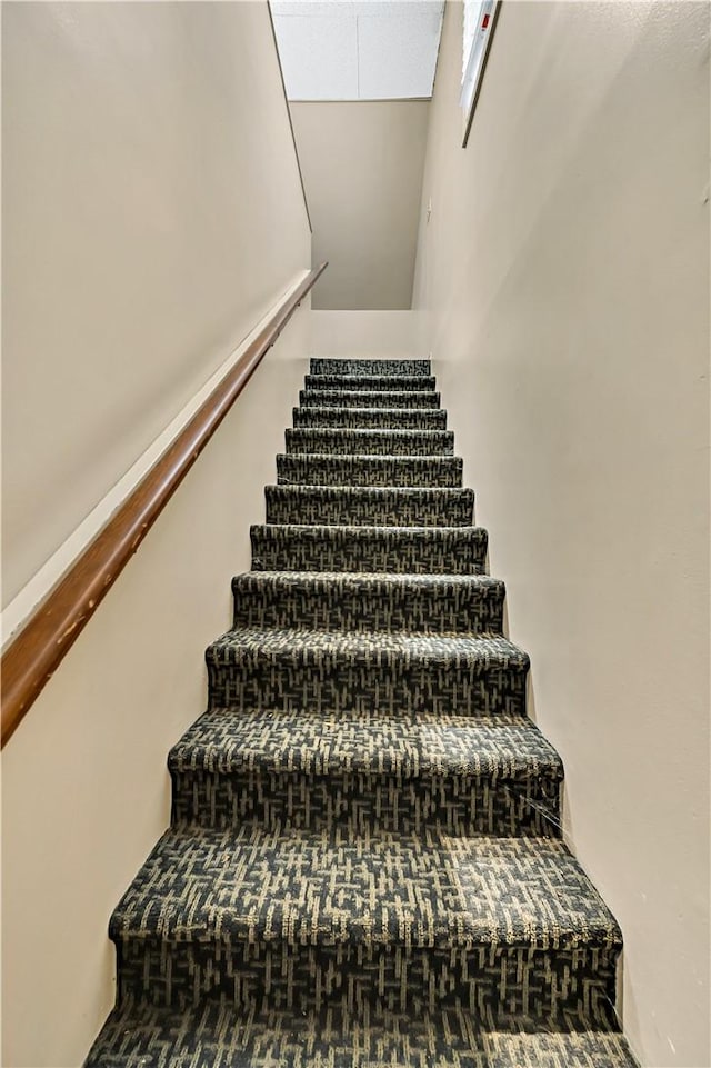 3720 Herwol Ave, Waco, TX 76710 - view of stairway