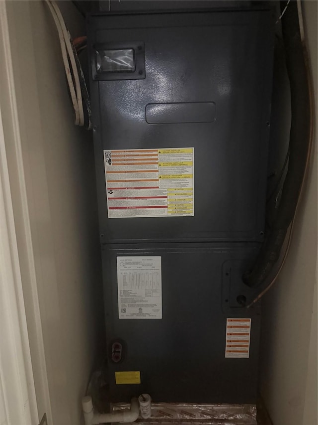 105 Wildcat Dr, Waco, TX 76705 - utility room with heating unit