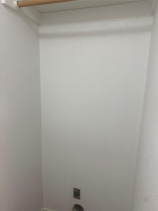 105 Wildcat Dr, Waco, TX 76705 - laundry area with electric dryer hookup