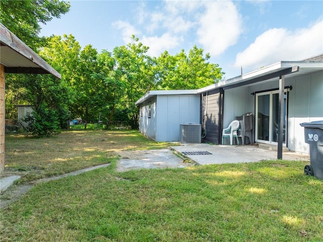 3212 Robinson Rd, Waco, TX 76706 - view of yard with a patio area and central AC unit