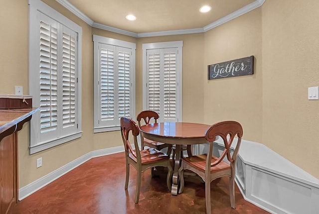 304 Chamberly Rd, Waco, TX 76712 - dining area featuring baseboards, ornamental molding, concrete flooring, and recessed lighting