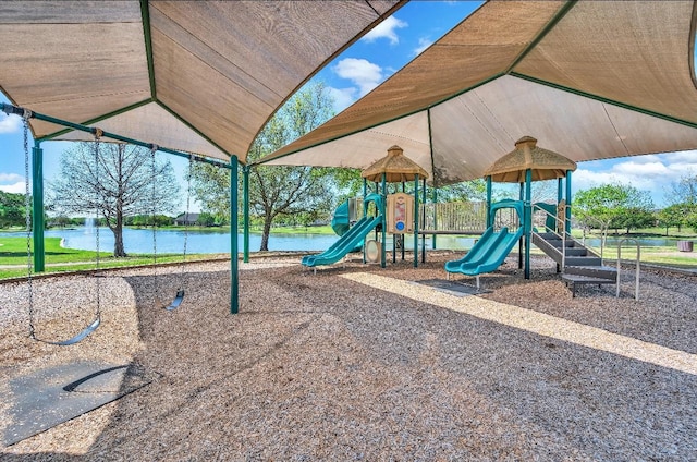 304 Chamberly Rd, Waco, TX 76712 - community play area with a water view