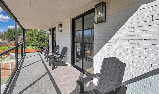 707 S 9th St, Waco, TX 76706 - view of patio / terrace