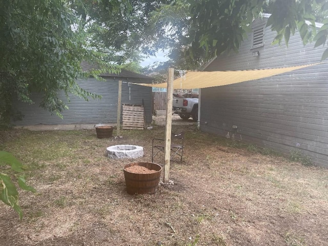 2400 Ethel Ave, Waco, TX 76707 - view of yard featuring a fire pit