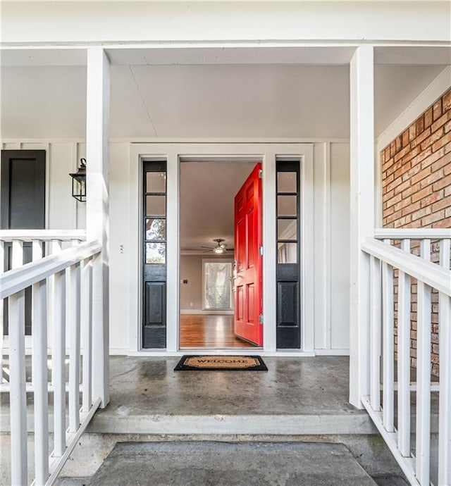 2901 Woodland Dr, Waco, TX 76710 - entrance to property with covered porch