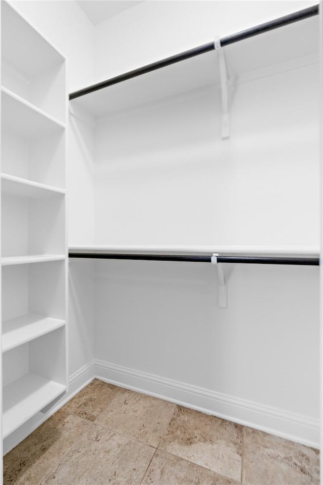 3243 N Lone Star Pkwy, Mcgregor, TX 76657 - view of spacious closet