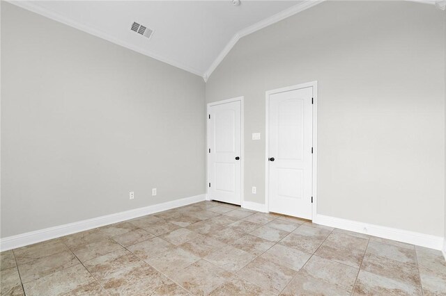 3243 N Lone Star Pkwy, Mcgregor, TX 76657 - empty room with visible vents, baseboards, and vaulted ceiling